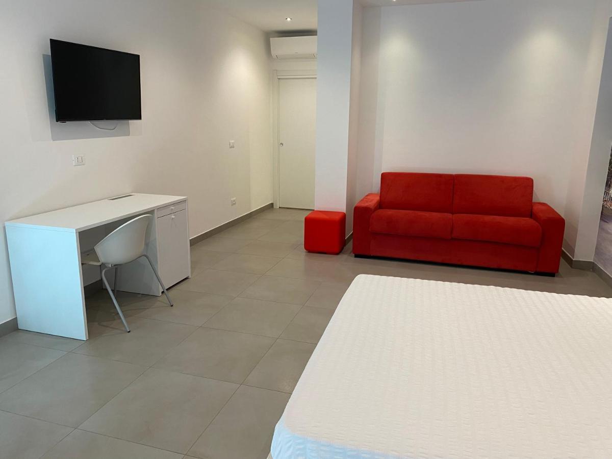 Torre Del Mare Rooms Берджеджи Екстериор снимка