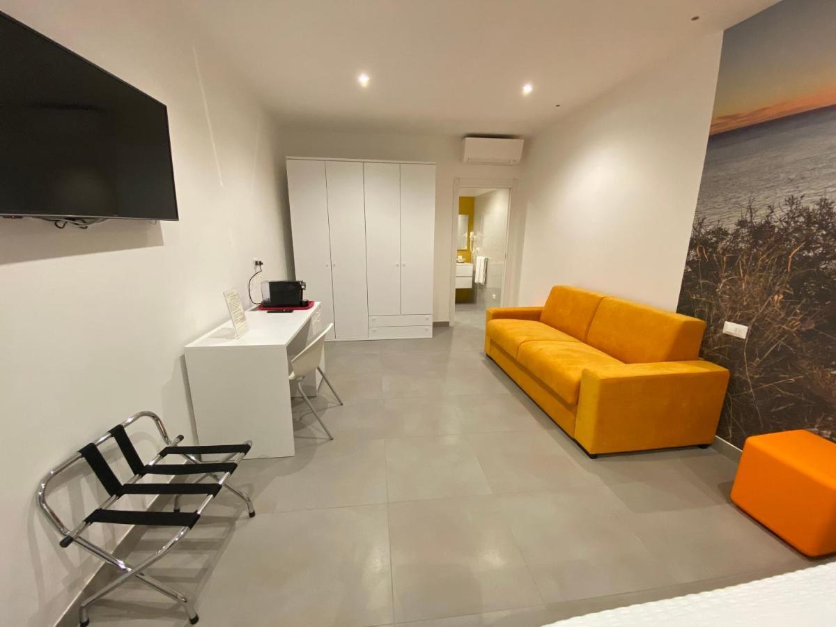 Torre Del Mare Rooms Берджеджи Екстериор снимка
