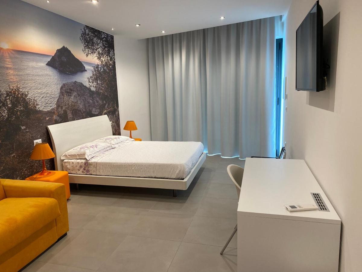 Torre Del Mare Rooms Берджеджи Екстериор снимка