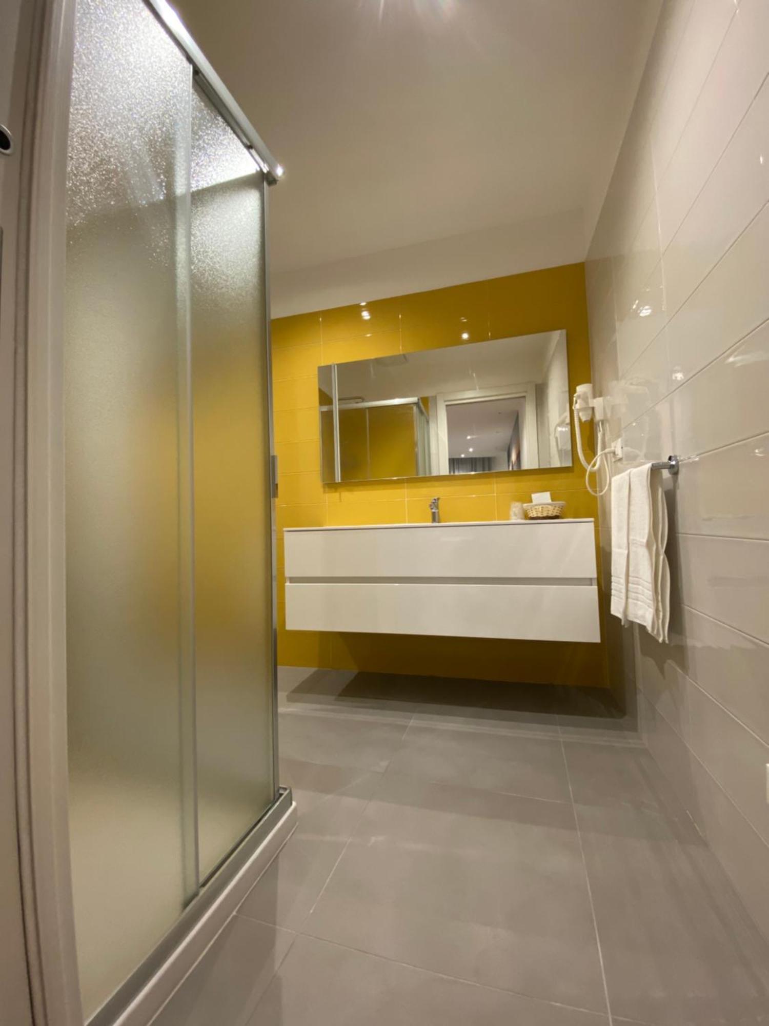 Torre Del Mare Rooms Берджеджи Стая снимка